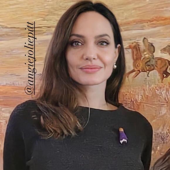 angelina jolie, brad pitt, sao hollywood 