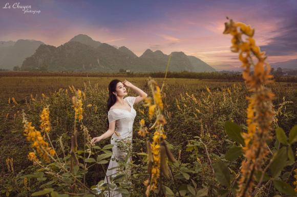 Á Hậu Thi Phượng, Quảng Bình, sao việt