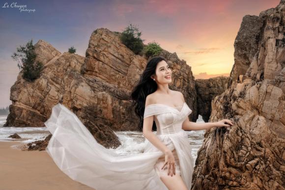 Á Hậu Thi Phượng, Quảng Bình, sao việt