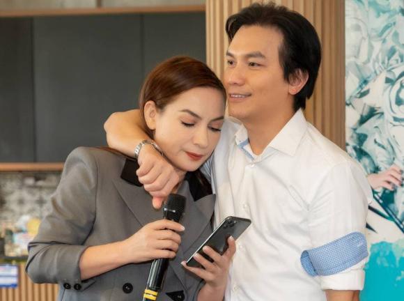 ca sĩ Mạnh Quỳnh, ca sĩ Phi Nhung, sao Việt