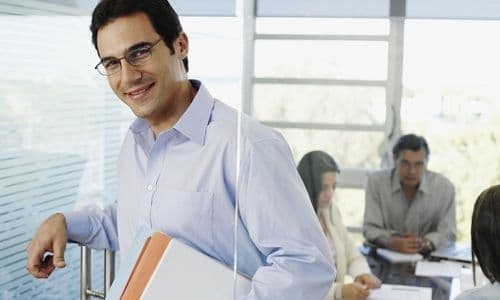 công sở, môi trường công sở, những điều không nên nói ở nơi làm việc