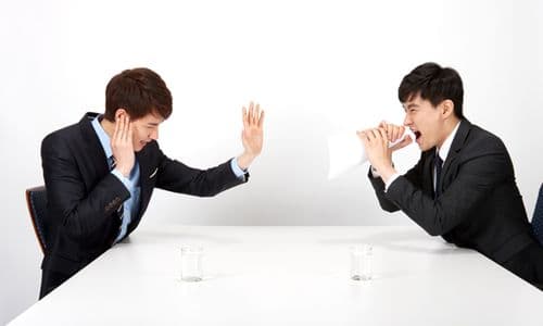 công sở, môi trường công sở, những điều không nên nói ở nơi làm việc
