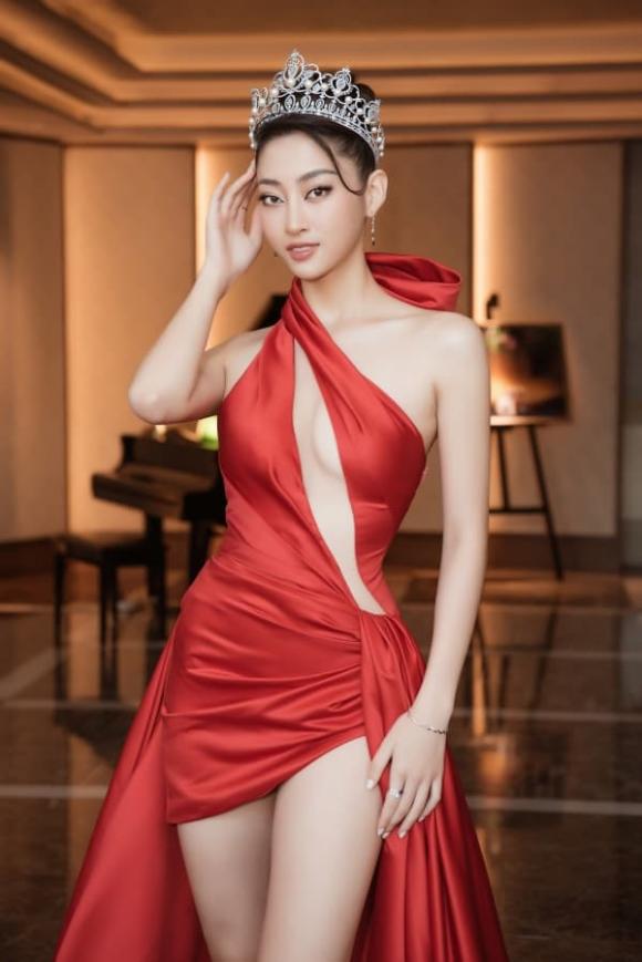 á hậu Tường San, hoa hậu Lương Thùy Linh, Miss World Việt Nam 2021, sao Việt