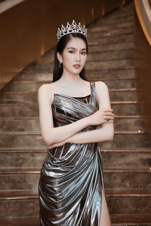 á hậu Tường San, hoa hậu Lương Thùy Linh, Miss World Việt Nam 2021, sao Việt