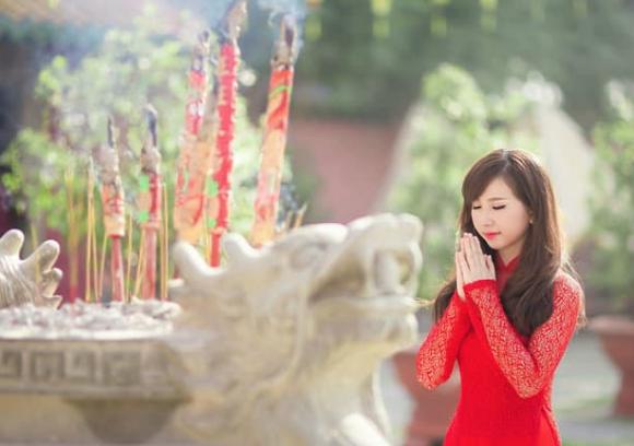 mùng 1 tháng chạp, tháng củ mật, tháng 12 âm lịch