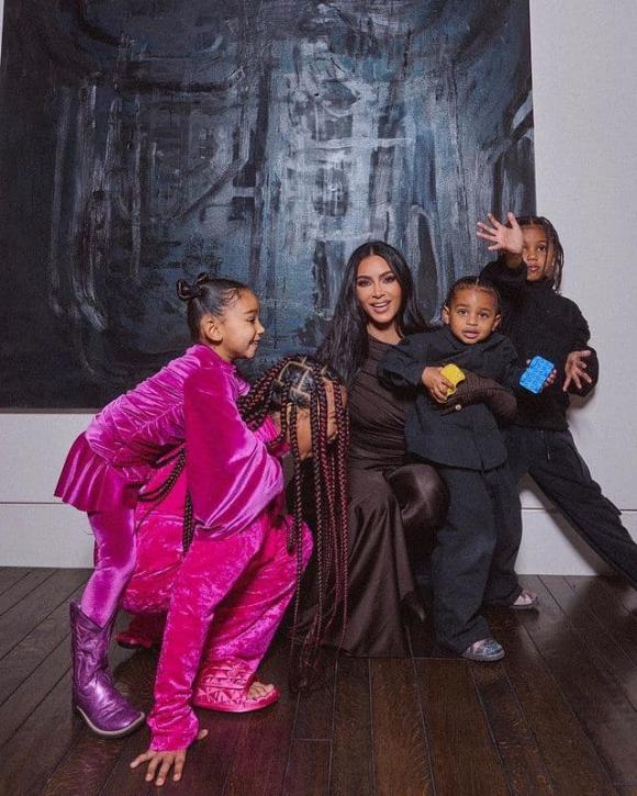 Kim Kardashian, Kanye , sao âu mỹ, sao ly hôn, Kim siêu vòng ba