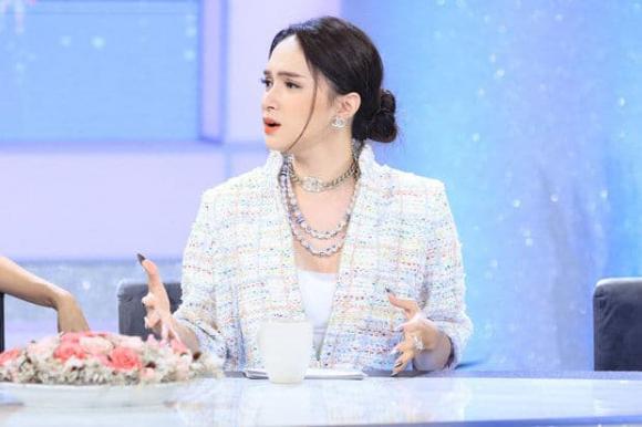 ,ca sĩ hương giang idol,nữ ca sĩ Hương Giang Idol
