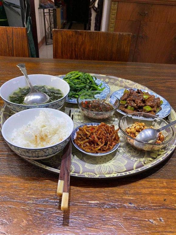 Ca sĩ quang linh,cuộc sống ca sĩ quang linh,sao việt