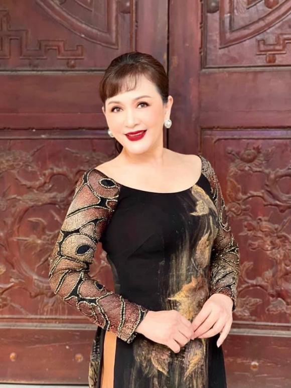 NSnd minh hòa,thương ngày nắng vế,nhan sắc nsnd minh hòa