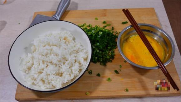 cơm nguội, làm bánh, dạy nấu ăn, mẹo nấu ăn