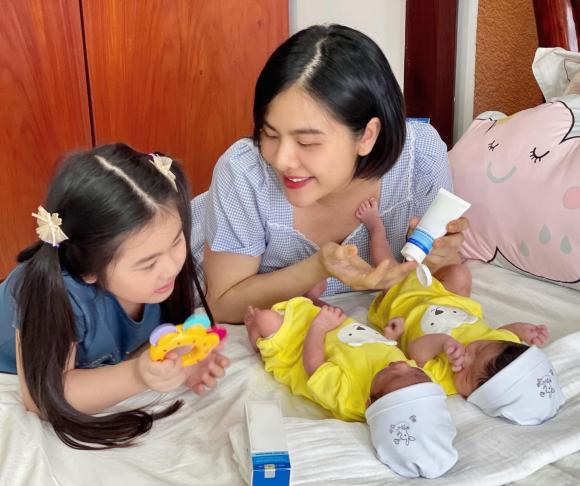 Lisa - Leon, Mickey - Jerry, Quinisha - Quianna, sao việt