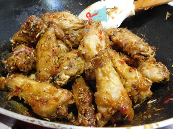cánh gà rang sả ớt, món ngon từ gà, món ngon, bí quyết nấu ăn