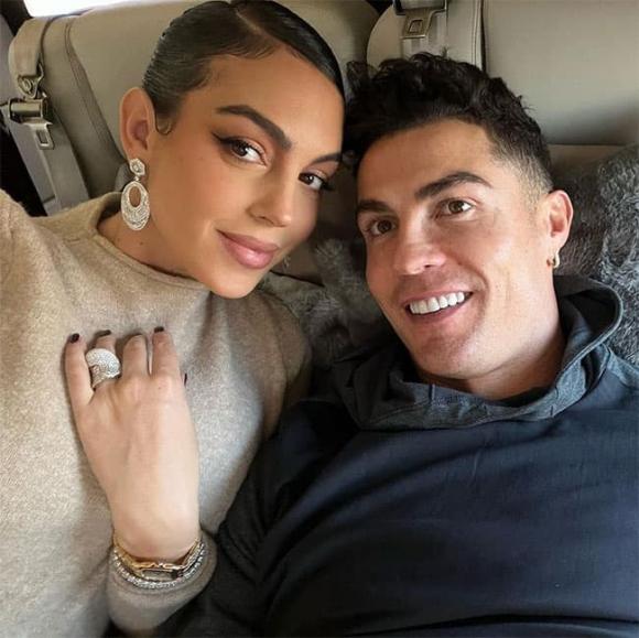 Cristinano Ronaldo, georgina rodriguez, chia tay 