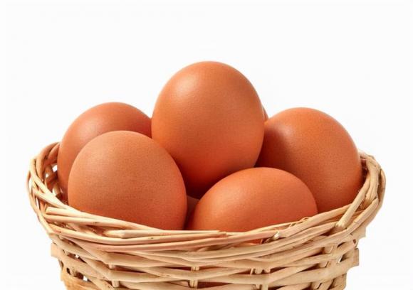 trứng,  tăng cholesterol, người già