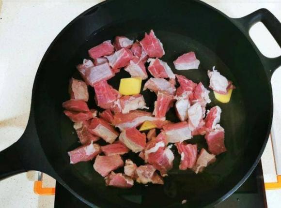 ẩm thực gia đình, món ngon mỗi ngày, mì bò kho tại nhà