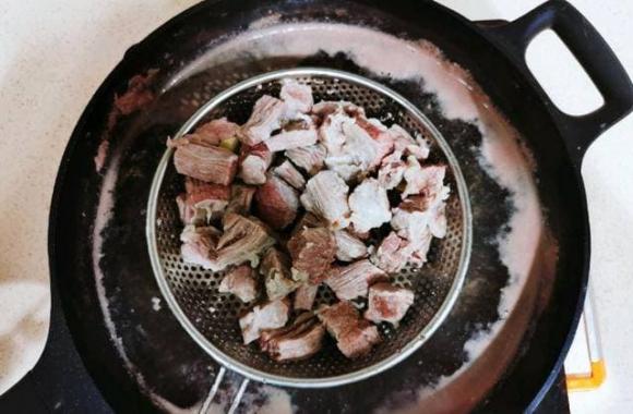 ẩm thực gia đình, món ngon mỗi ngày, mì bò kho tại nhà