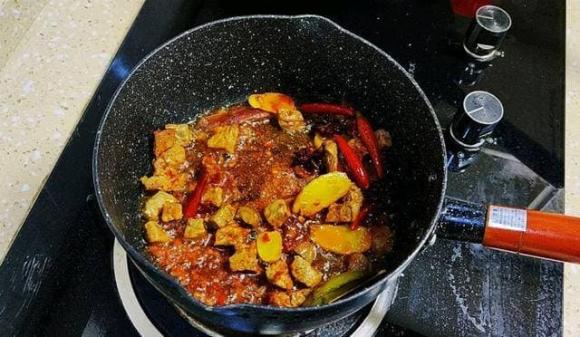 ẩm thực gia đình, món ngon mỗi ngày, mì bò kho tại nhà