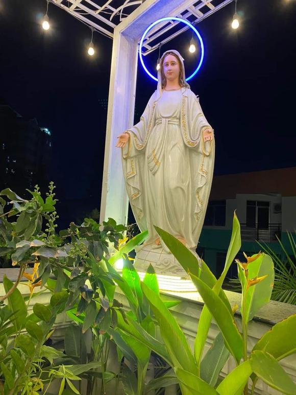 ca sĩ vy oanh, sao việt 
