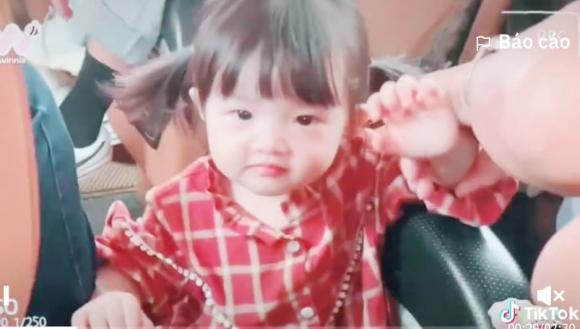 ca sĩ Đông Nhi, ca sĩ Ông Cao Thắng, sao Việt, con gái Đông Nhi