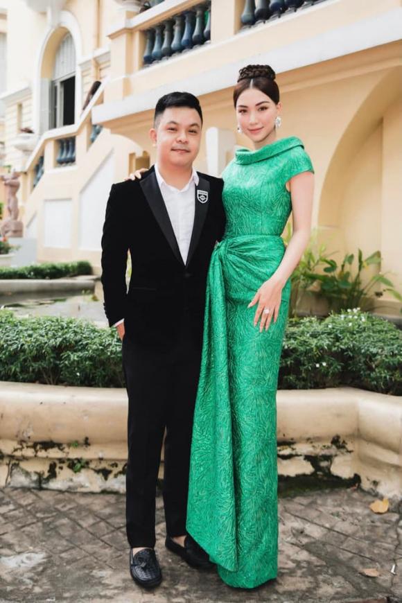 hoà minzy, tết nguyên đán, lì xì, sao việt, 