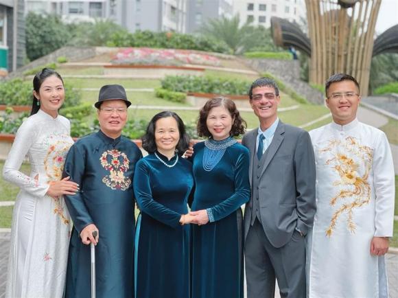 hoa hậu Ngọc Hân, sao Việt