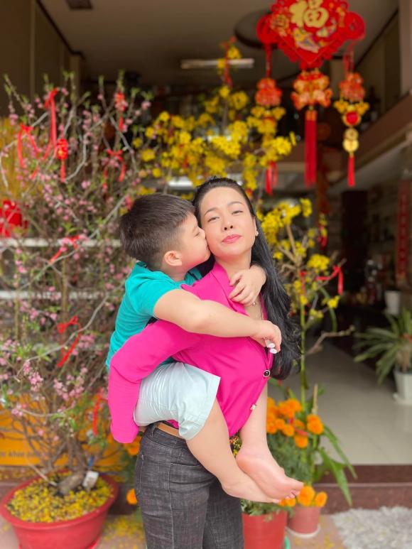 nữ diễn viên nhật kim anh, sao việt