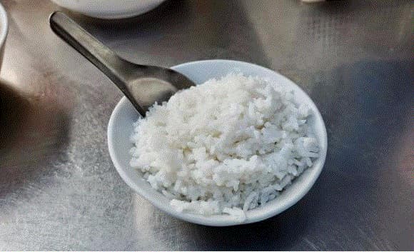 giảm cân, giảm béo, ăn cơm hay bánh mì