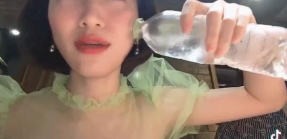 ca sĩ Hòa Minzy, sao Việt