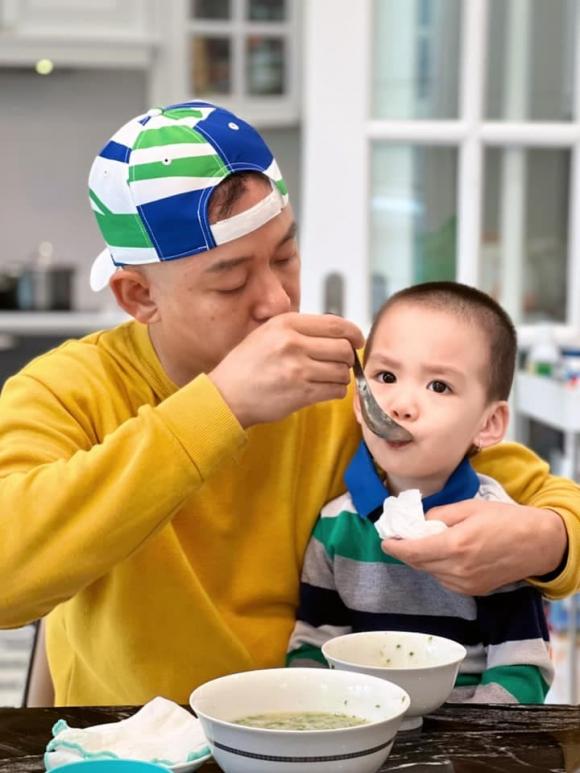 ca sĩ Tuấn Hưng, sao Việt