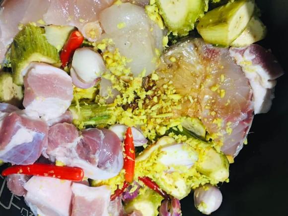 cá kho chuối, cách làm cá kho chuối, món ngon 