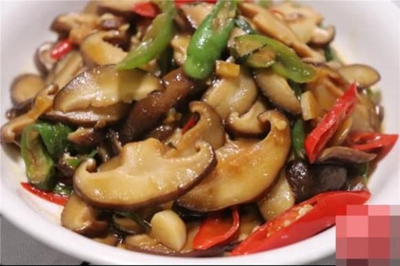 nấm xào, cách xào nấm hương ngon, món ngon mỗi ngày