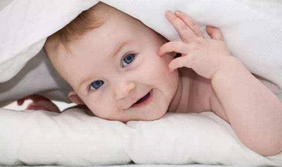 chăm sóc trẻ nhỏ, lưu ý khi chăm sóc trẻ, trẻ sơ sinh ngủ đúng cách