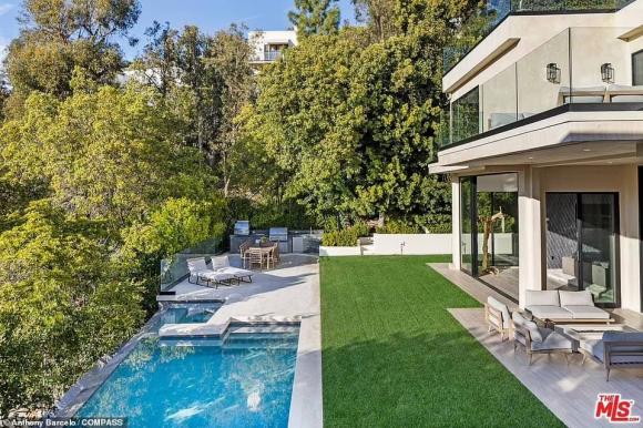 brooklyn beckham, biệt thự, ái nữ nhà tỷ phú, sao hollywood 