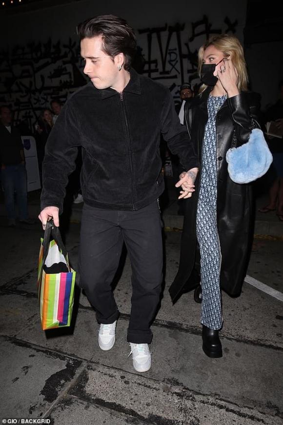 brooklyn beckham, cậu cả nhà becks, bất tài, sao hollywood 