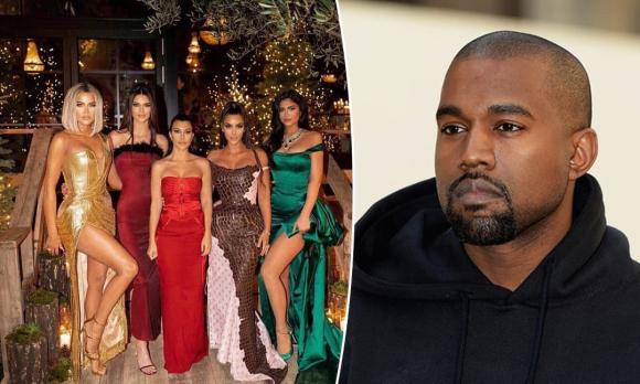 Kim Kardashian, Julia Fox , Kanye West 