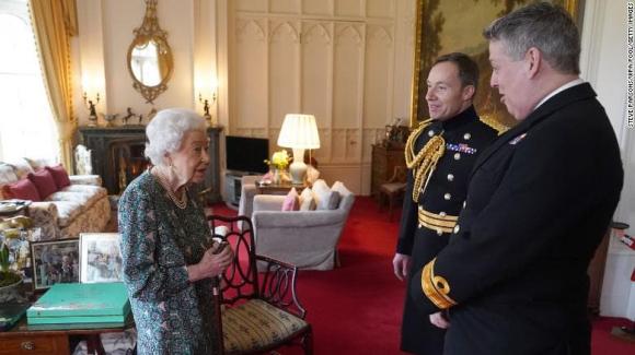 nữ hoàng anh, nữ hoàng anh dương tính covid-19, meghan markle
