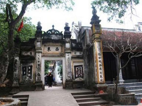 chùa chiền, nhà gần chùa, kiêng kị chùa chiền, hóa giải vận đen