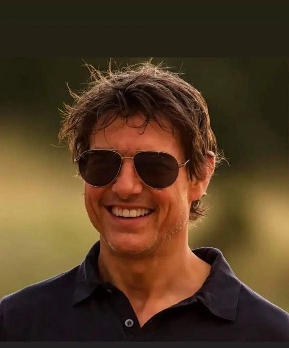 tom cruise, bù xù, râu bạc, sao hollywood 