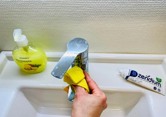 mẹo vặt làm sạch nhà vệ sinh, làm sạch nhà tắm, mẹo vặt