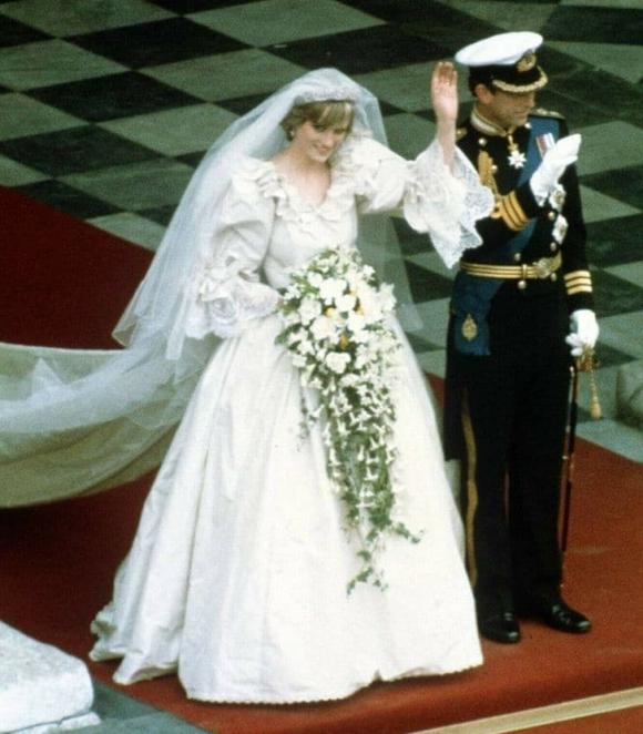  Diana, công nương  Diana, đám cưới hoàng gia 