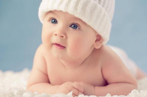 chăm sóc mắt trẻ nhỏ, chăm con, lưu ý khi chăm sóc trẻ