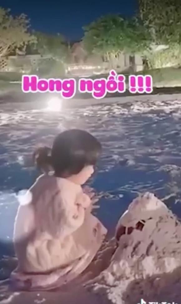 Danh hài Trường Giang, diễn viên Nhã Phương, con gái Trường Giang, con gái Nhã Phương sao Việt