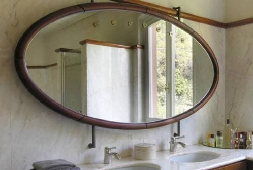 treo gương trong nhà, không nên treo gương ở vị trí này, phong thủy gia đình