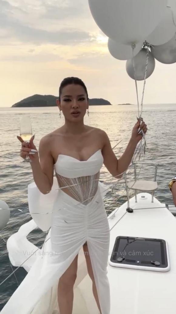 phương trinh jolie, lý bình, sao việt 