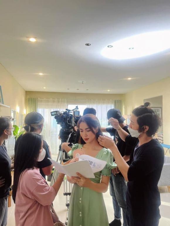 ca sĩ Hòa Minzy, sao Việt
