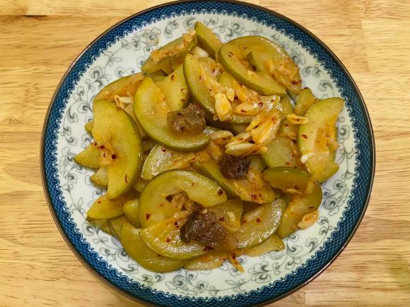 muối bầu, bầu muối chua, canh bầu, xào bầu muối