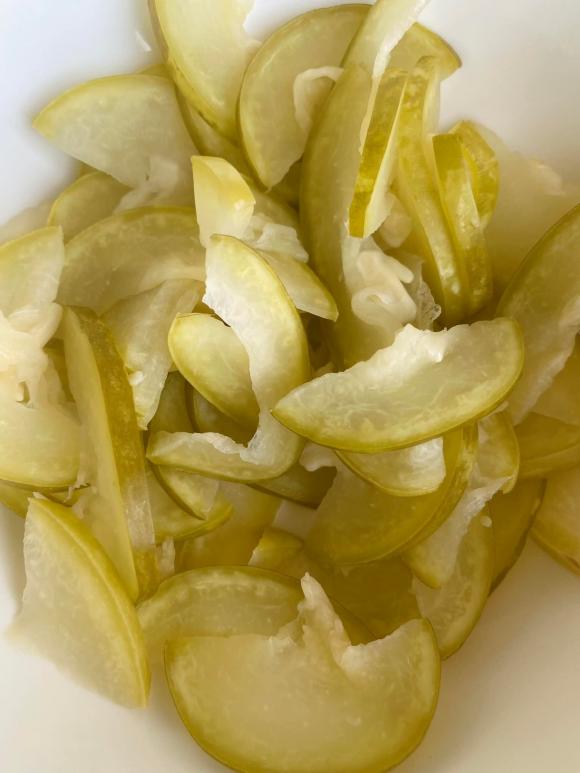 muối bầu, bầu muối chua, canh bầu, xào bầu muối