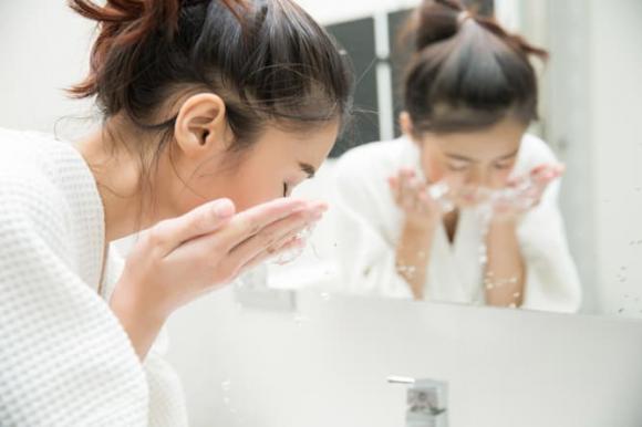da mặt, rửa mặt đúng cách, chăm sóc da