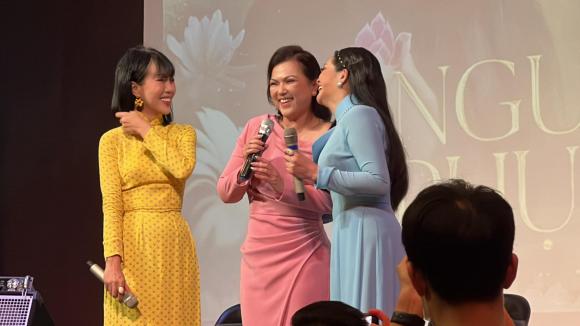 ca sĩ Phương Loan, sao Việt