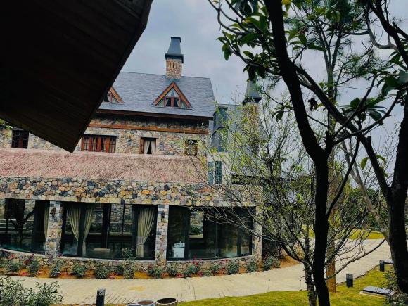 nhà đẹp, nhà theo phong cách Châu Âu, ngôi nhà đẹp như truyện cổ tích